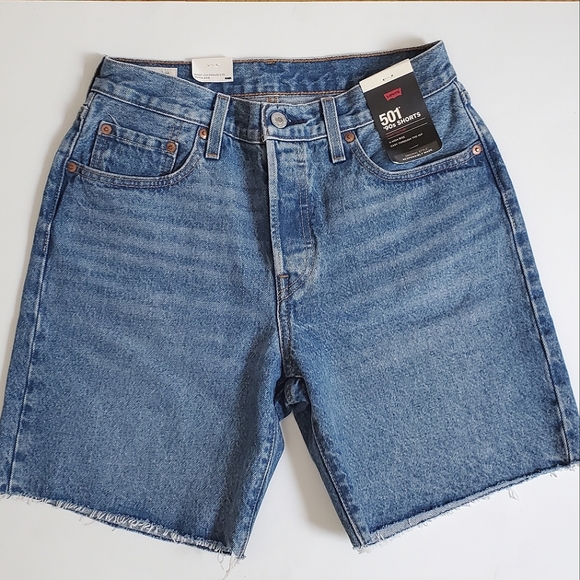 NWT Levi’s 90’s 501 Denim Blue Shorts - Picture 15 of 16